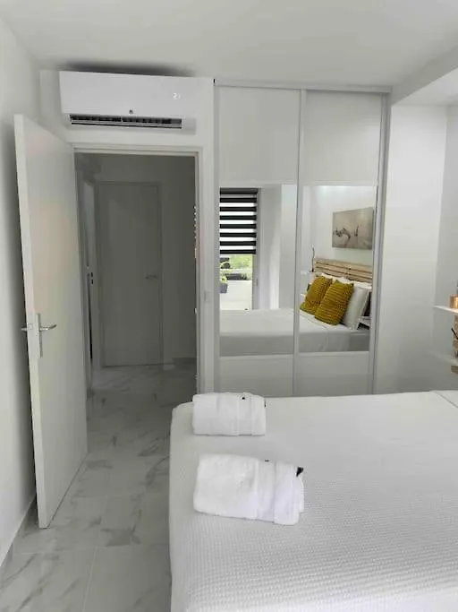 Apartment Superbe Appartement Carre Delfino Port De Nice
