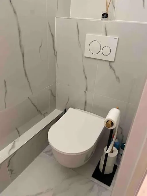 Superbe Appartement Carre Delfino Port De Nice Apartment